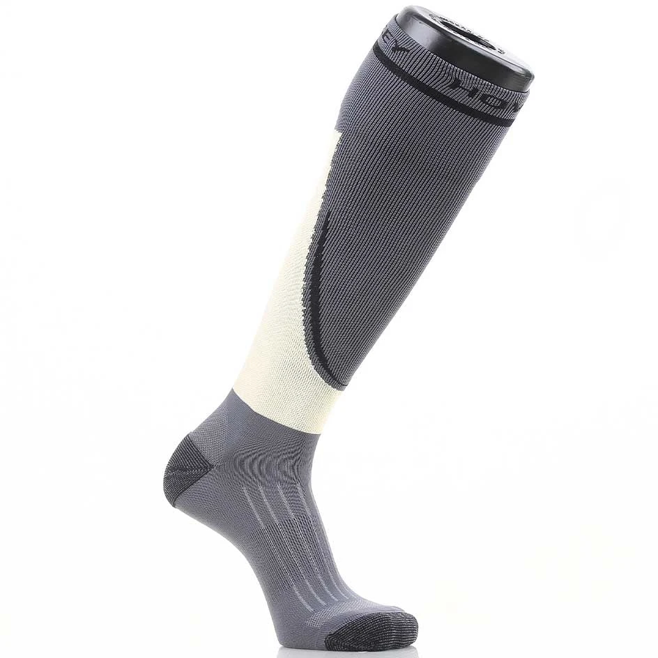 Howies Cut-Resistant Skate Socks 2 Howies Cut-Resistant Skate Socks - Image 2