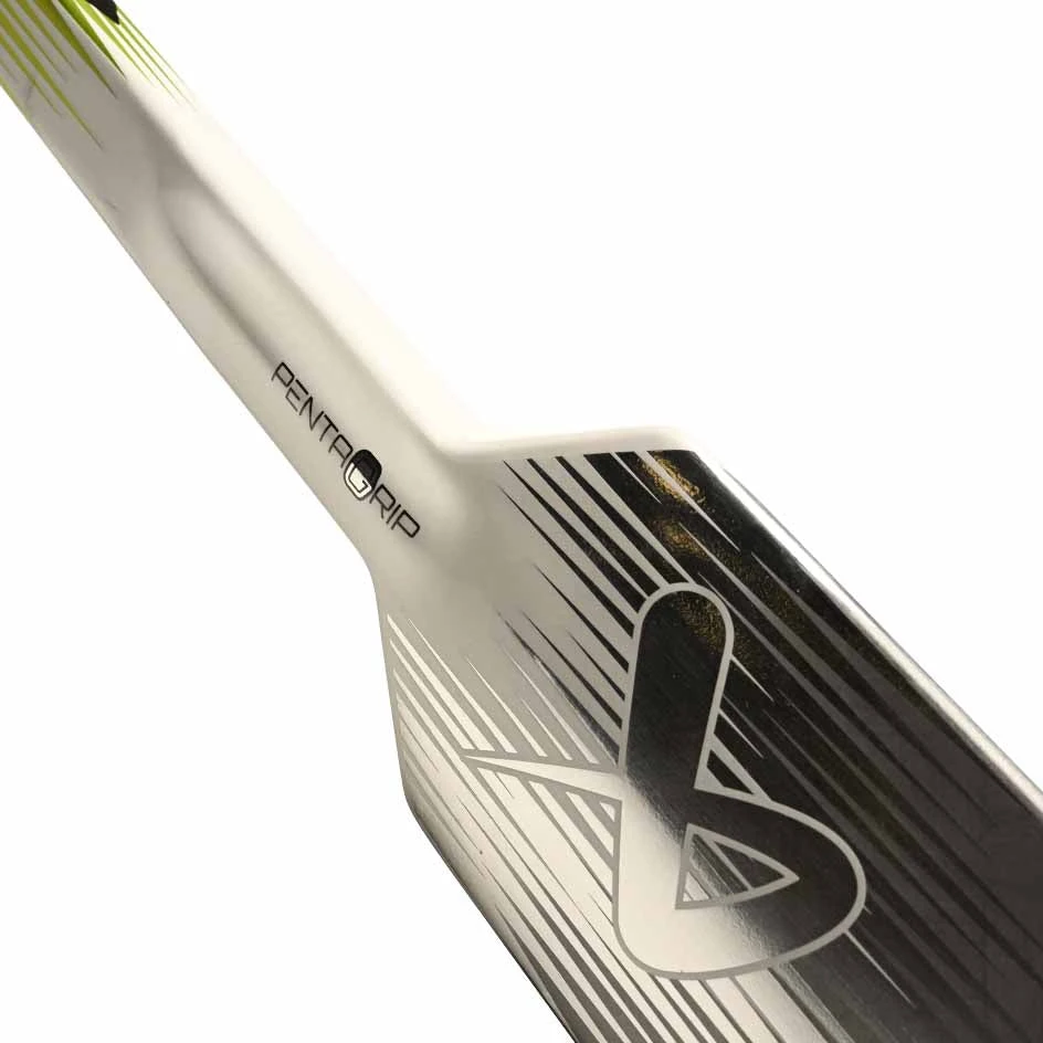 Bauer Vapor Hyperlite 2 Goalie Stick Senior 9 Bauer Vapor Hyperlite 2 Goalie Stick Senior - Image 9
